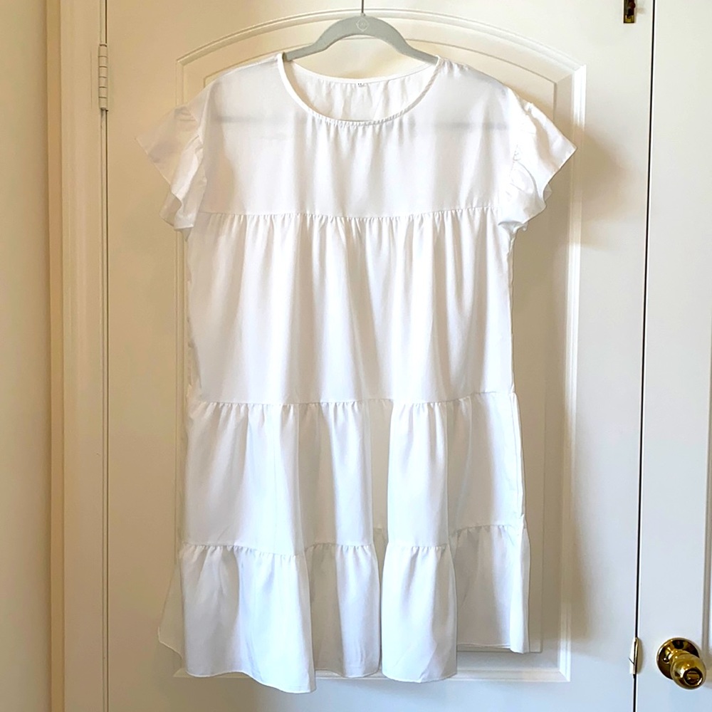 White Babydoll dress w/ Ruffle Sleeves
